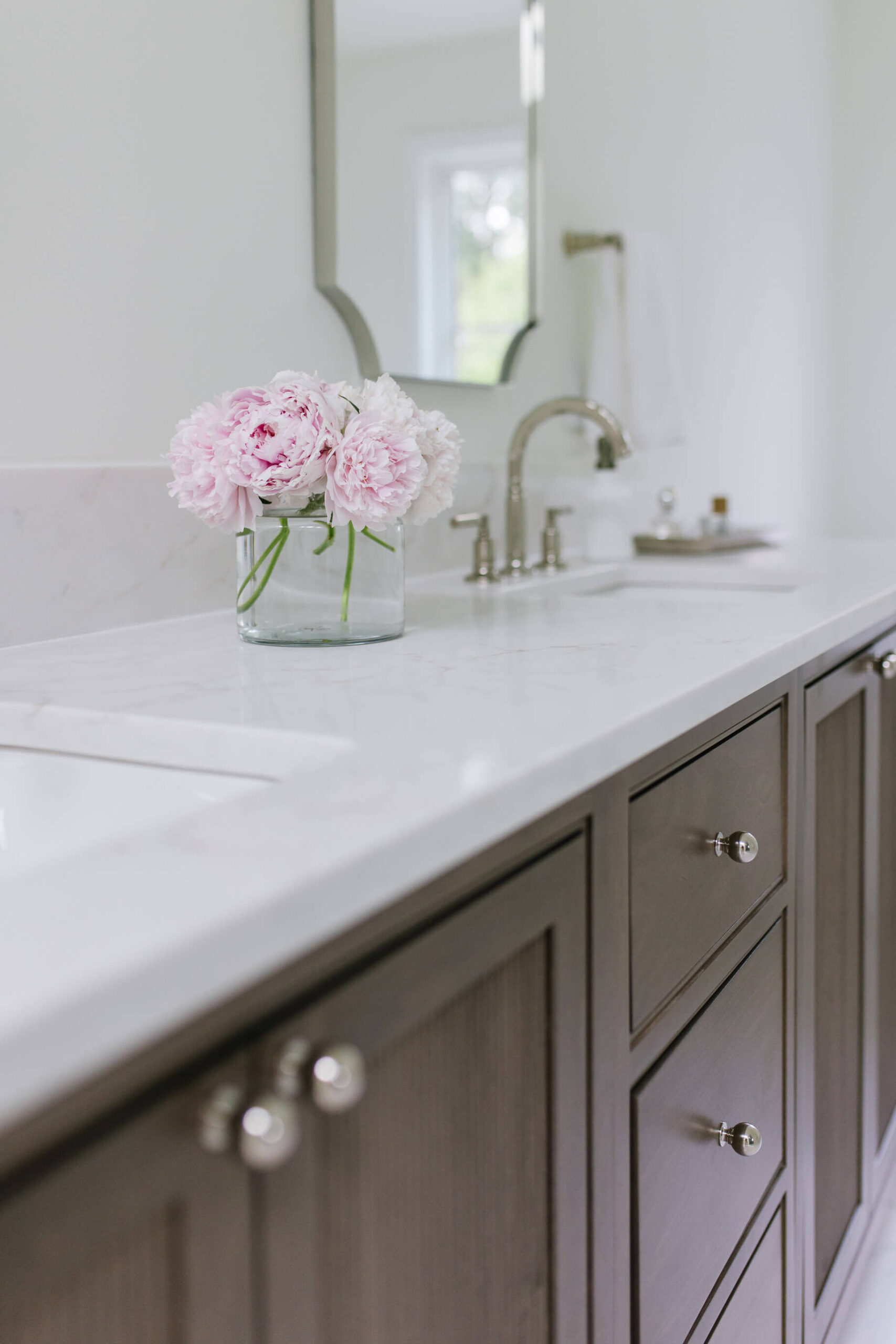 Studio 37